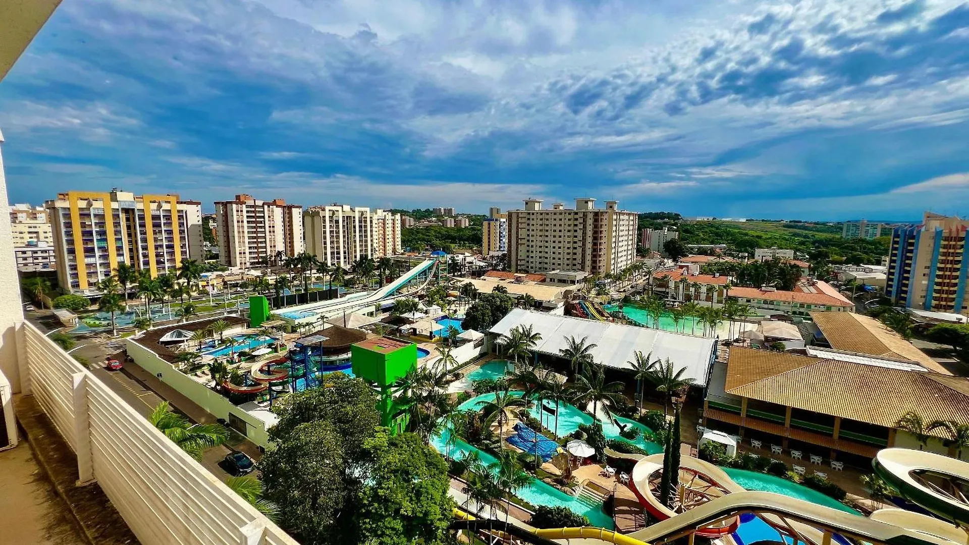 Riviera Park Em Caldas Novas 0*,